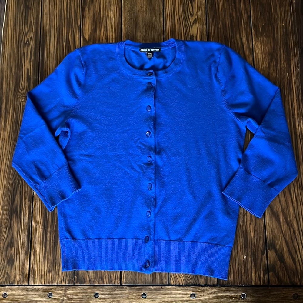EUC Cable & Gauge royal blue cardigan